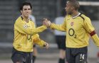 044BE0630000044D-3053789-Former_captain_Thierry_Henry_right_helped_Fabregas_come_through_-a-1_1429882016790