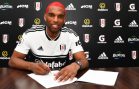 0_Ryan-Babel-signs-for-Fulham