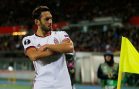 651281-hakan-calhanoglu-970-reuter