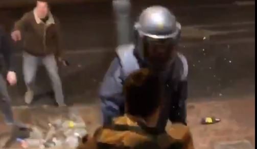 "სელტიკის" ფანებსა და ვალენსიას პოლიციას შორის შეტაკება მოხდა (ვიდეო) 2
