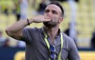 Mathieu-Valbuena-190527-Kissing-G1050