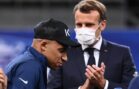 Mbappe-acknowledges-that-Macron-pressured-him-and-that-he-gave-750×460