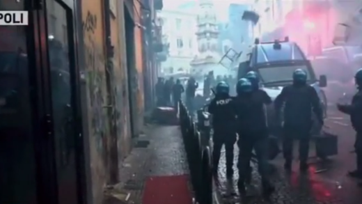 აინტრახტის ფანებმა ნეაპოლის ქუჩები დაარბიეს | VIDEO 3